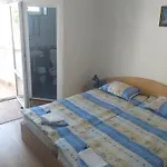 Apartman Primorsko Apartments *
