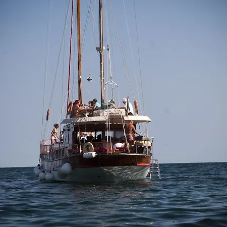 Primorsko Apartments アパート