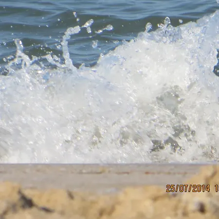 Primorsko Apartments * プリモルスコ