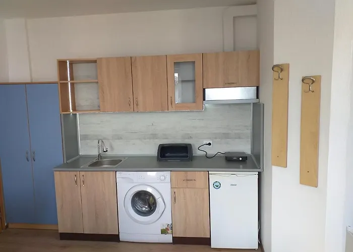 Primorsko Apartments * Primorsko