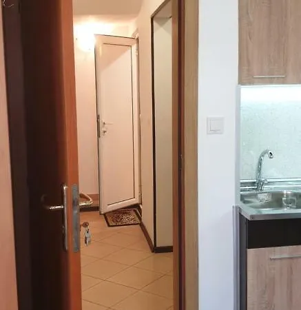 Primorsko Apartments * Primorszko